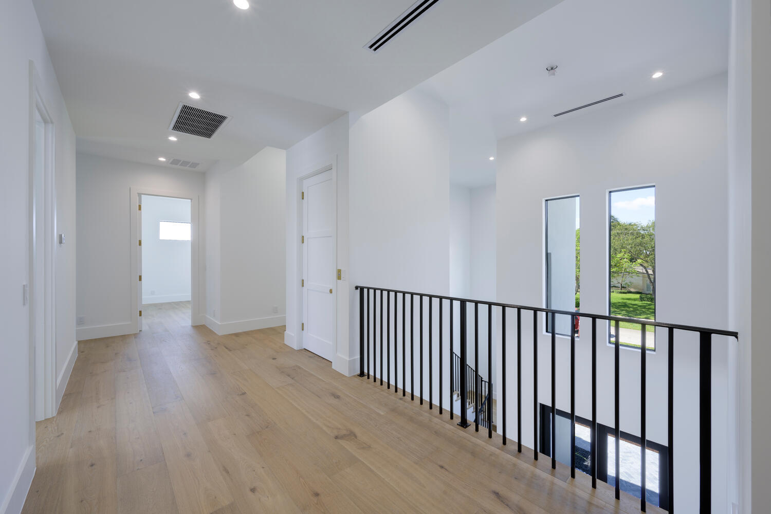 NORTH PALM BEACH VILLAGE OF 2 - Residential