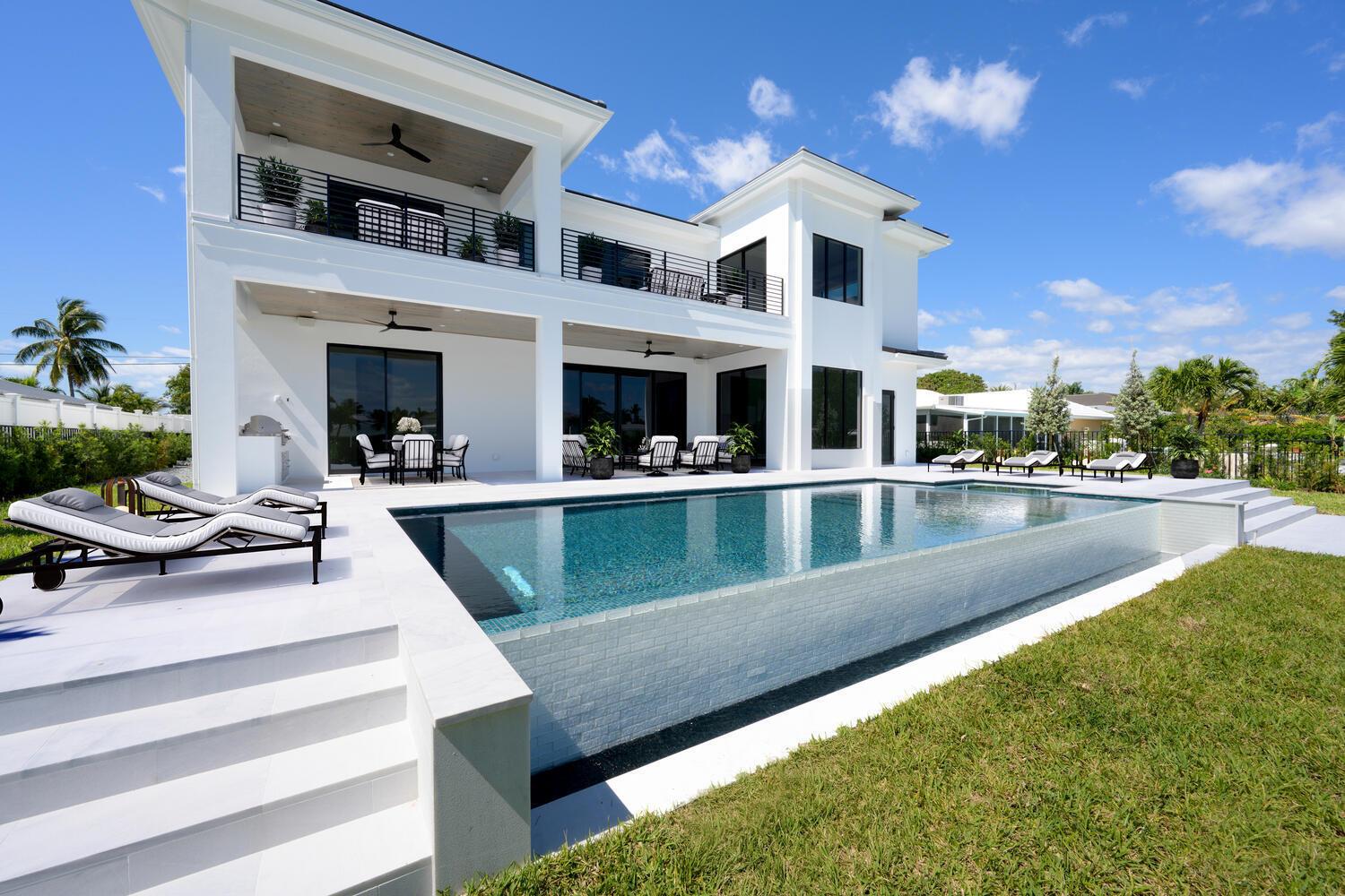 NORTH PALM BEACH VILLAGE - Residential