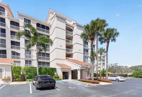 Photo of 17031 Boca Club Boulevard #104A, Boca Raton, FL 33487 (MLS # B26052815)