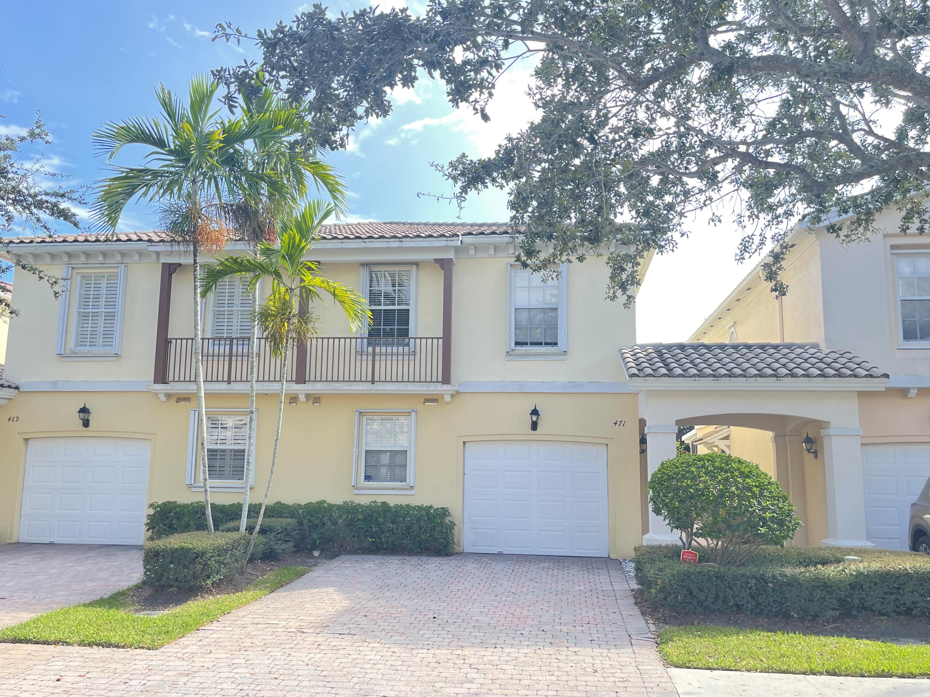 This 2-story well-maintained WATERFRONT townhouse with 3BR/2.5BA/1-car garage was built by DiVosta and can be found in the beautiful community of Catalina Lakes. Located in the heart of Palm Beach Gardens, Catalina Lakes has 256 townhomes with amenities that include sidewalks, a heated pool, lighted tennis/pickleball courts, a children's playground, and a community meeting room. You will enjoy relaxing in the sunshine or beneath the stars on the large screen lanai with sliders leading to the living area. Upstairs you'll find the bedrooms and two bathrooms. The luxury townhome features: Accordion shutters, BEAUTIFUL Lake views, Large screened patio, Built-In Living Room set, Central Vacuum system, and MUCH MUCH MORE. Easy access to I-95, turnpike and everything PBG has to offer.