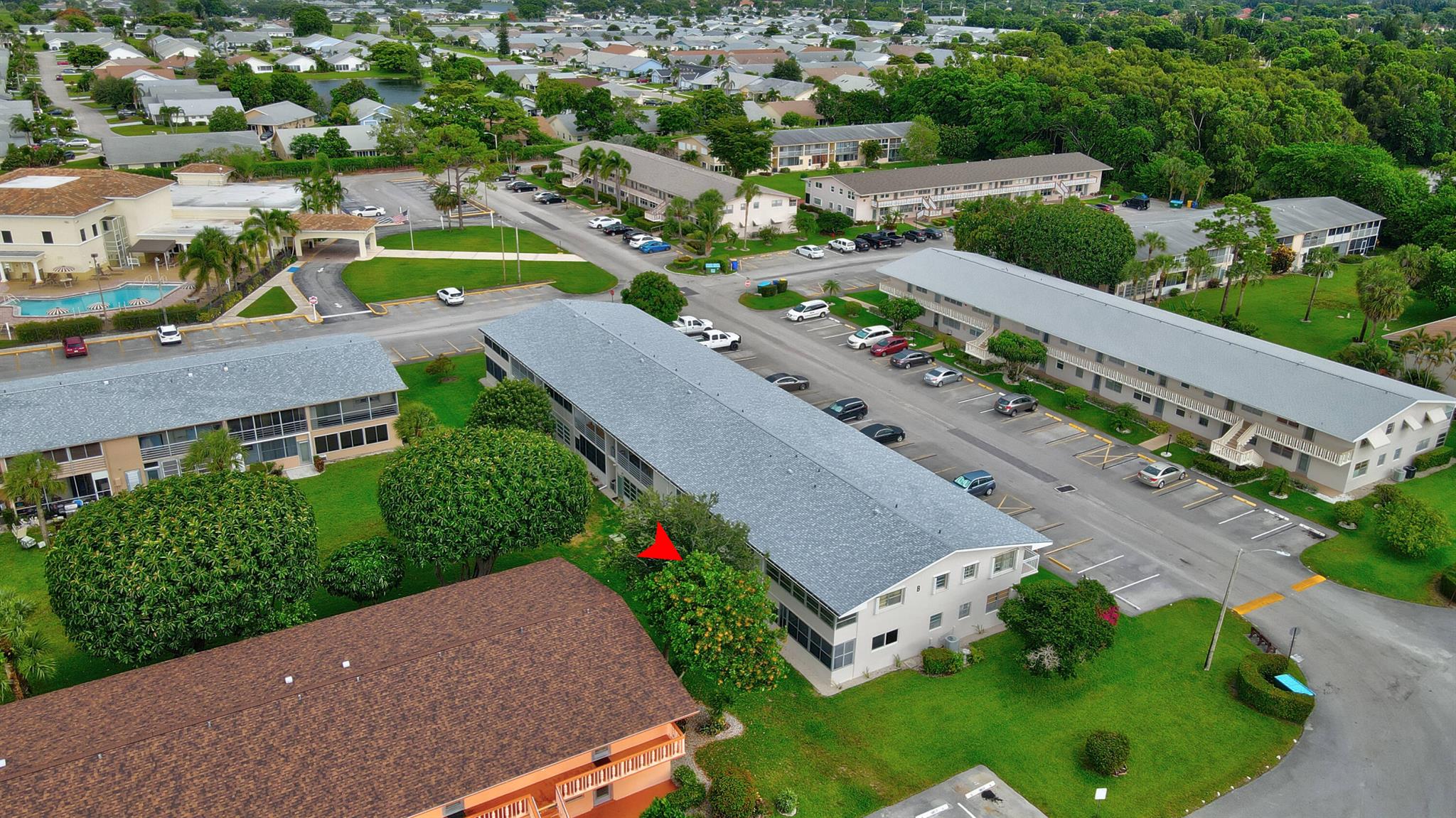 HASTINGS CONDOS - Residential