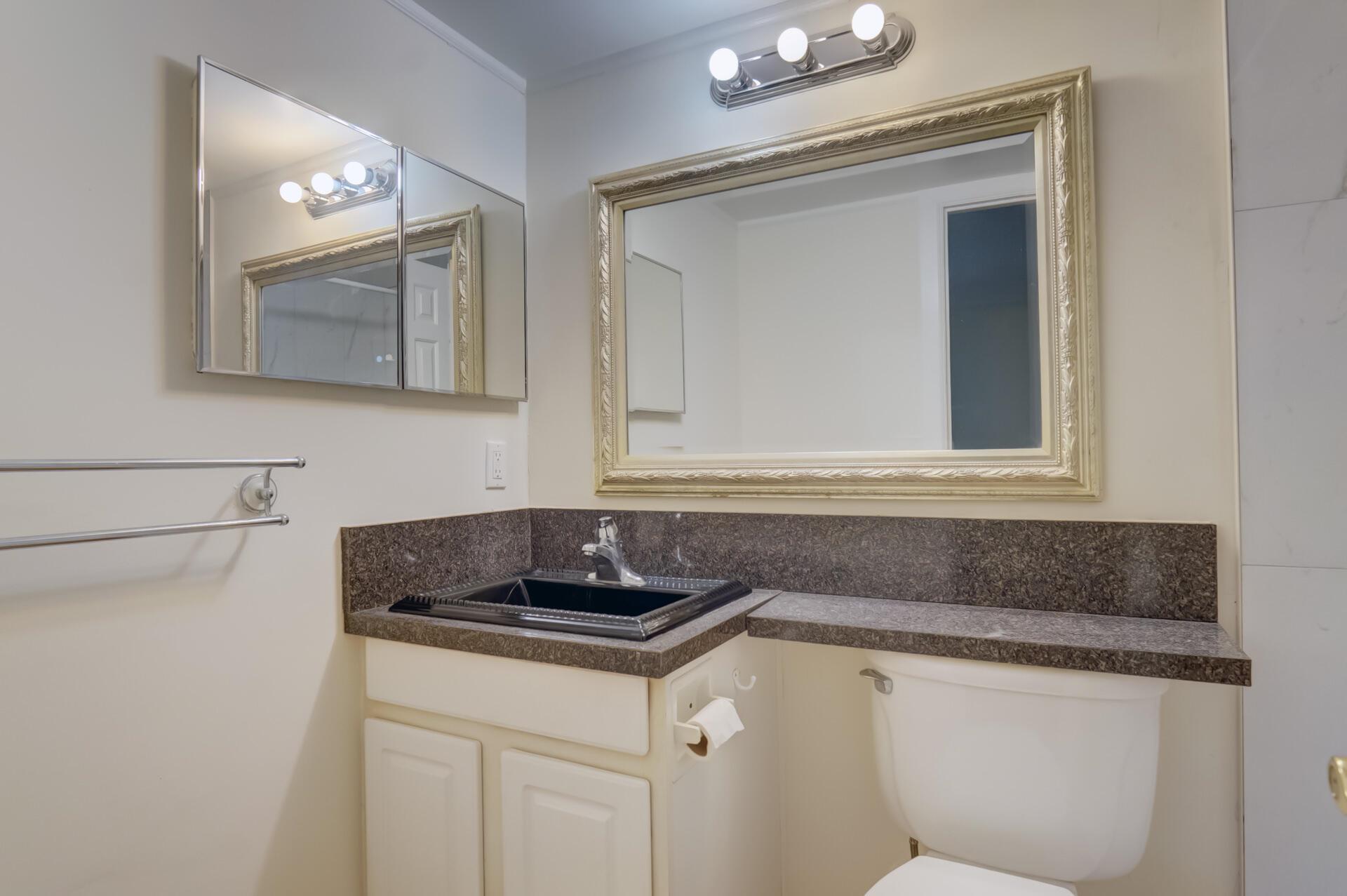 HASTINGS CONDOS - Residential