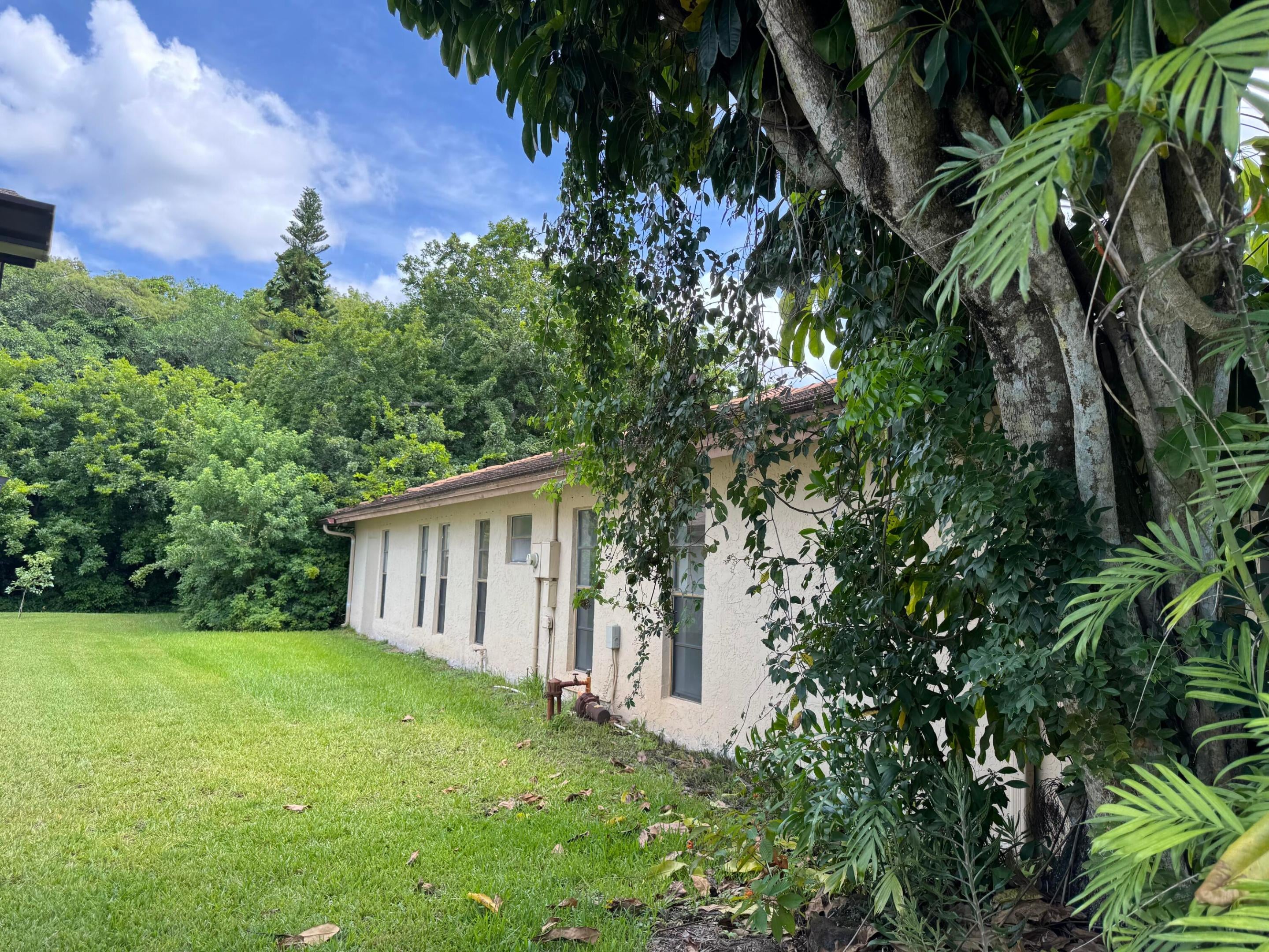 11287 Woodchuck Lane