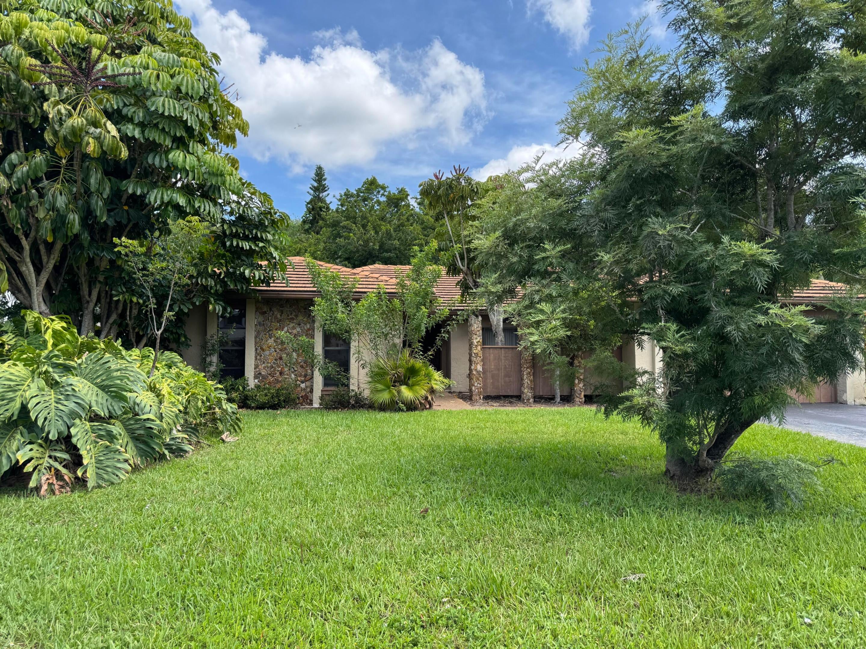 11287 Woodchuck Lane
