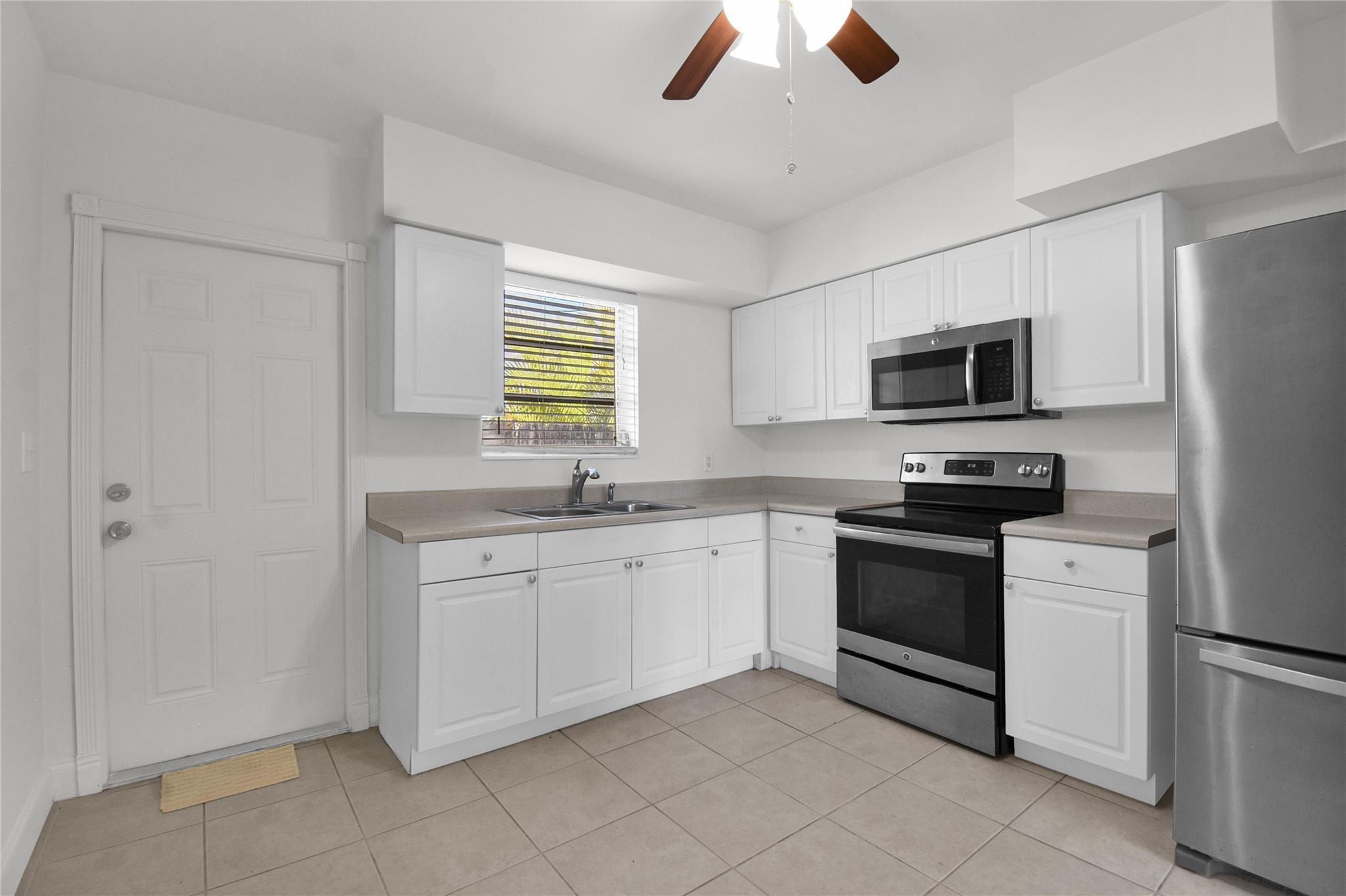 Hollywood South Side Add - Residential Income