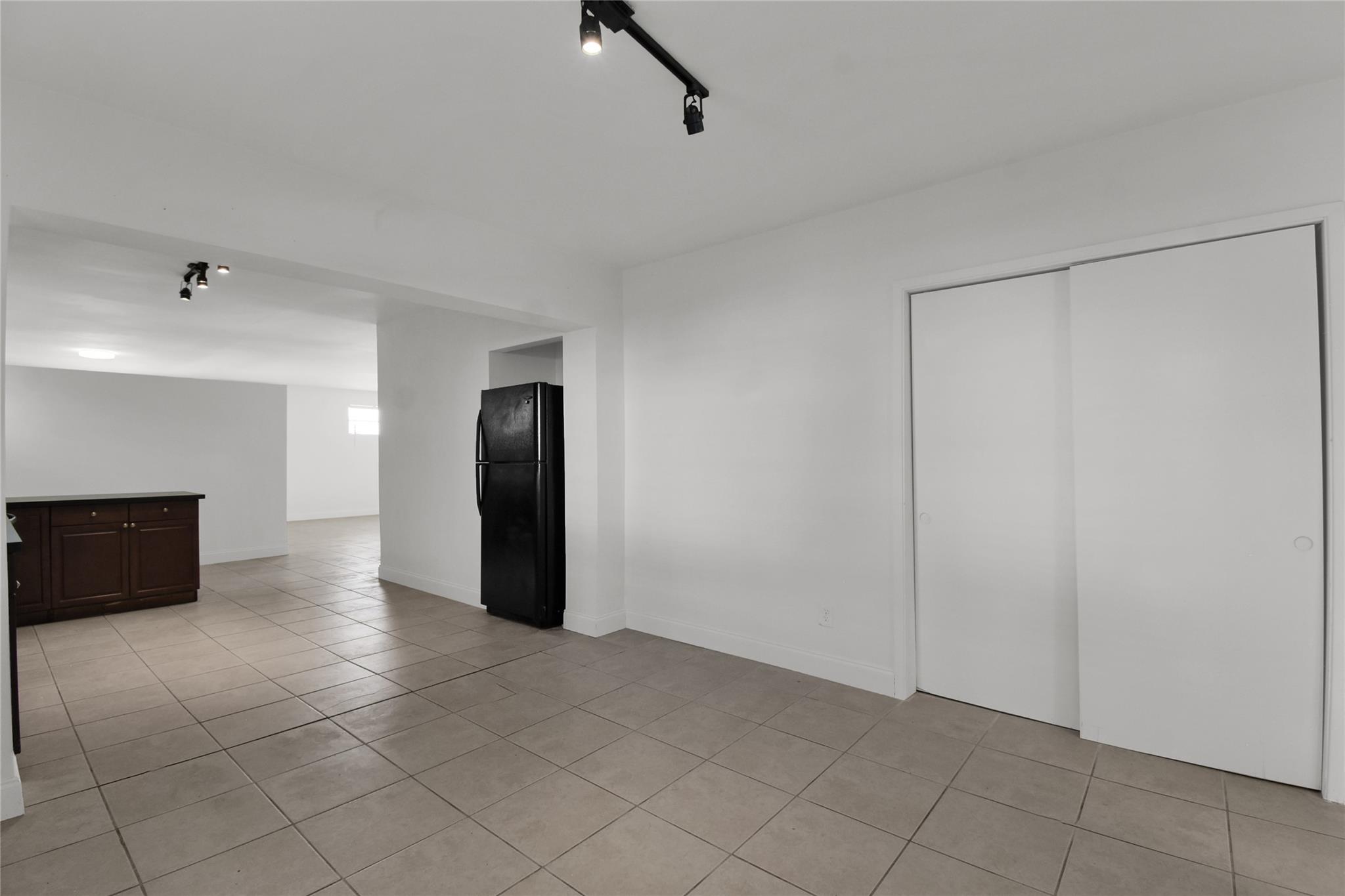 Hollywood South Side Add - Residential Income