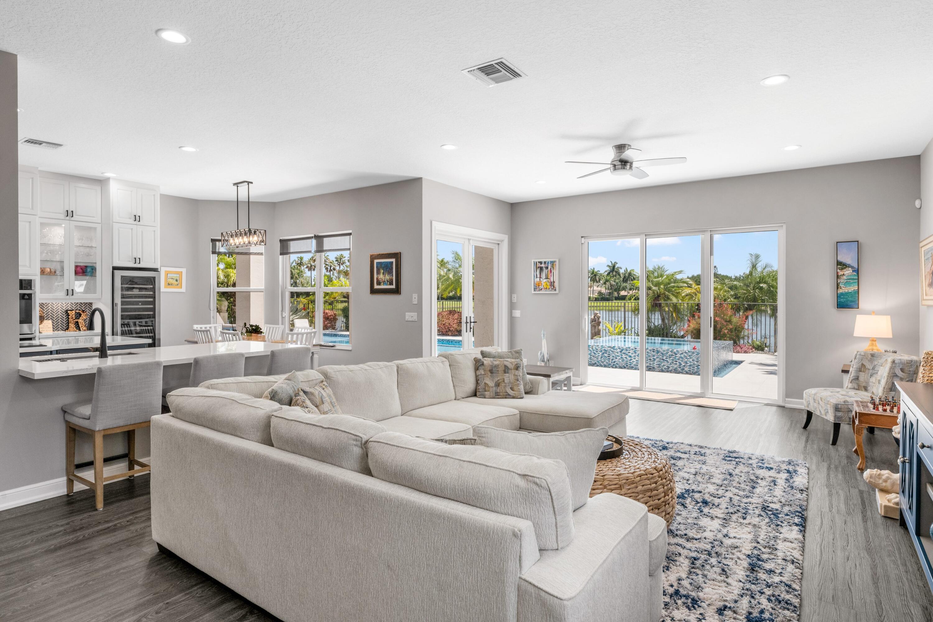 ISLES AT WELLINGTON 4 - Residential