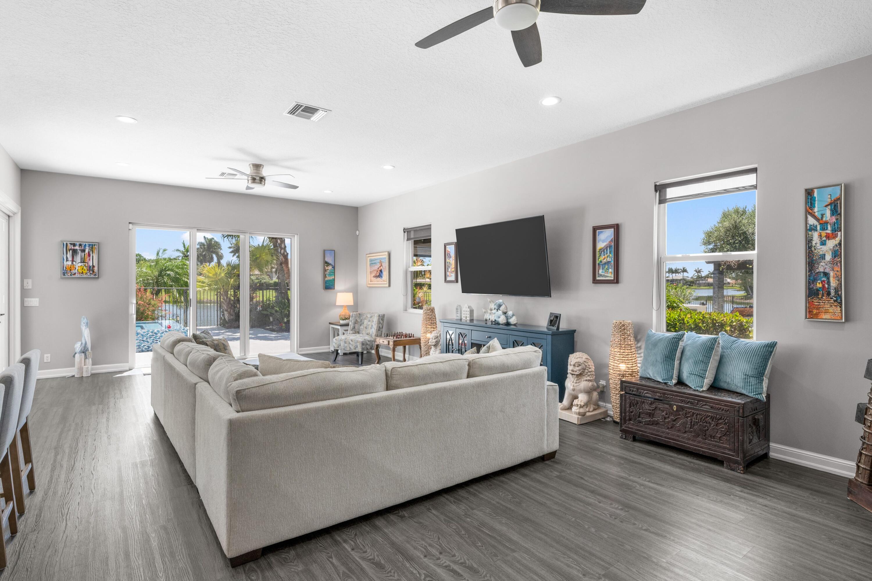 ISLES AT WELLINGTON 4 - Residential