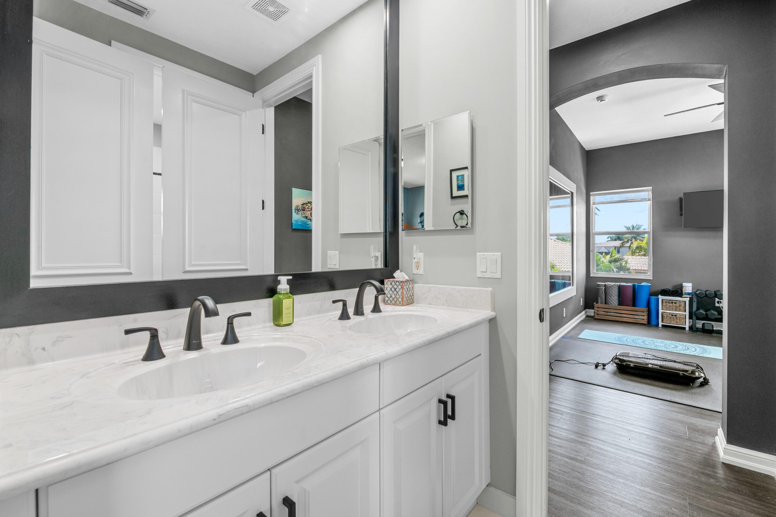 ISLES AT WELLINGTON 4 - Residential