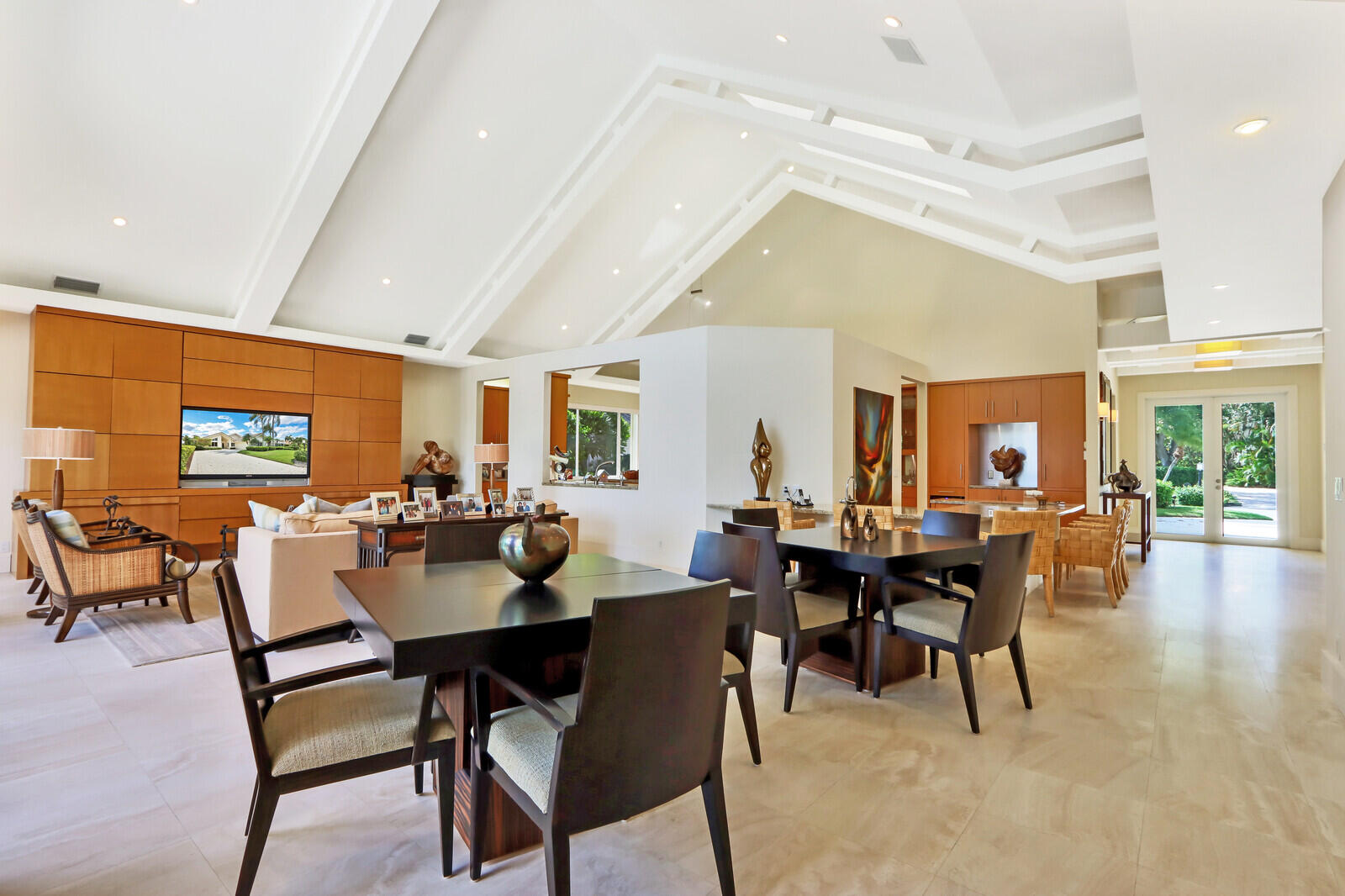 FRENCHMANS CREEK - Residential