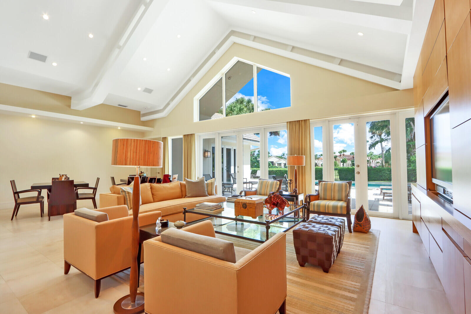 FRENCHMANS CREEK - Residential