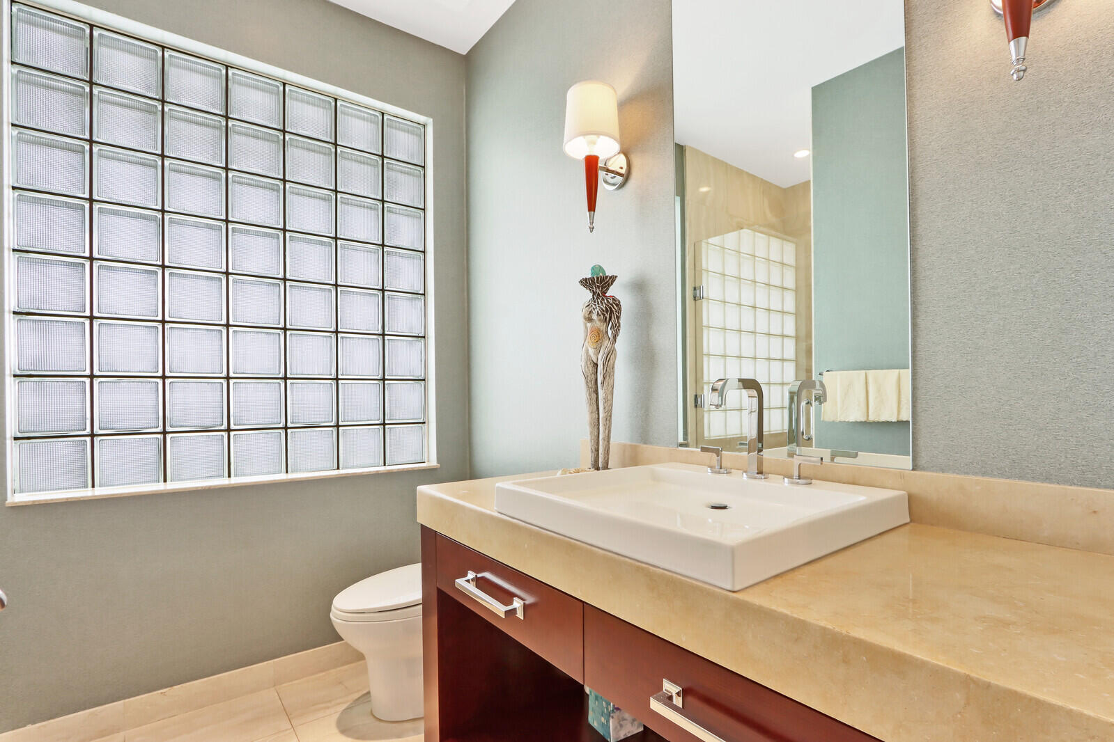 FRENCHMANS CREEK - Residential