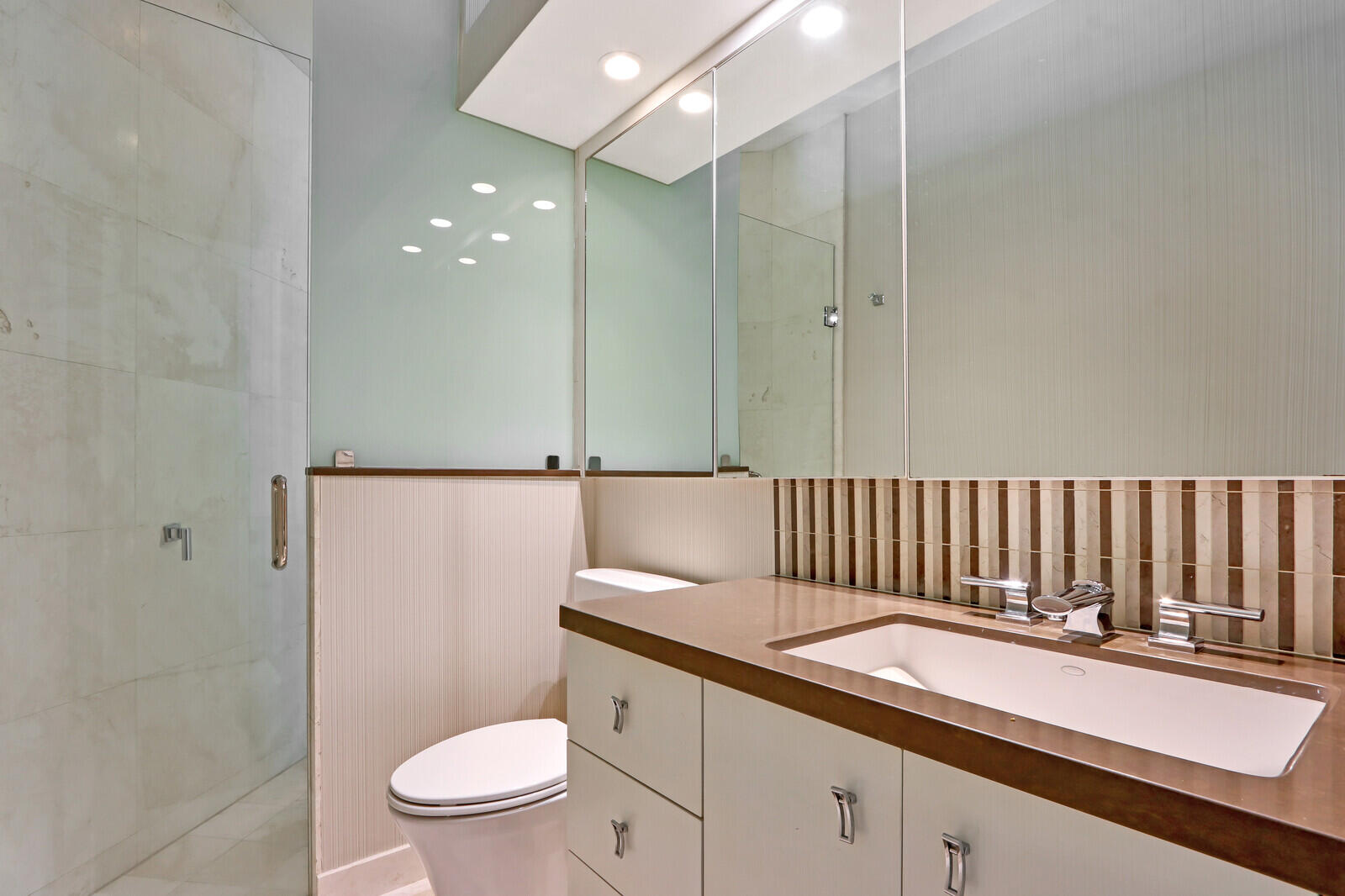 FRENCHMANS CREEK - Residential