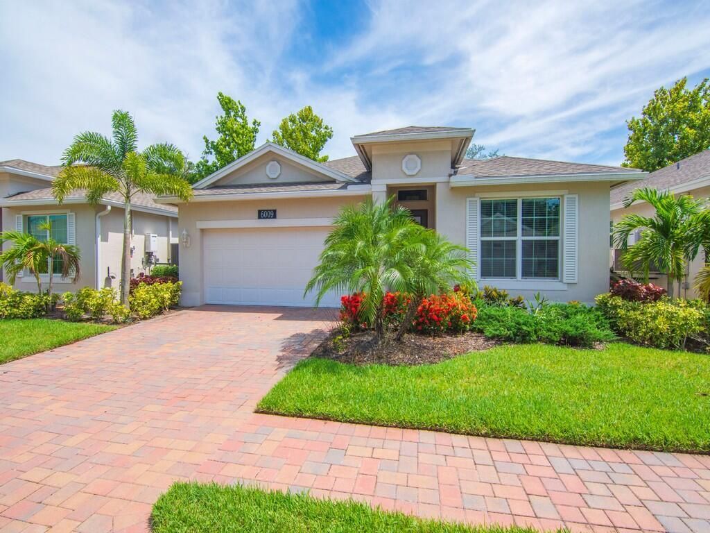 Photo of 6009 Bella Rosa Lane, Vero Beach, FL 32966 (MLS # R11112622)