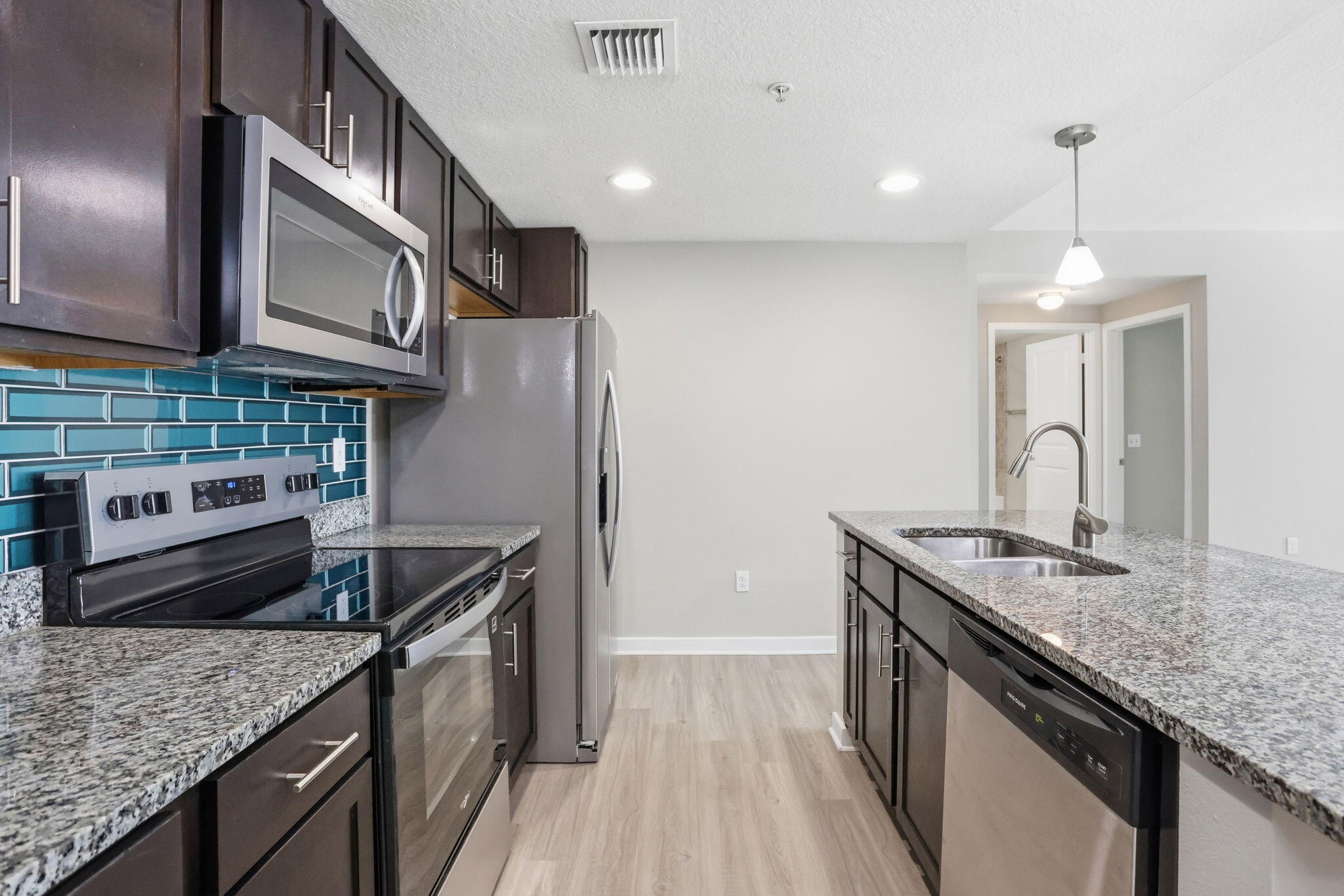 HIGH RIDGE LANDING - Residential Lease