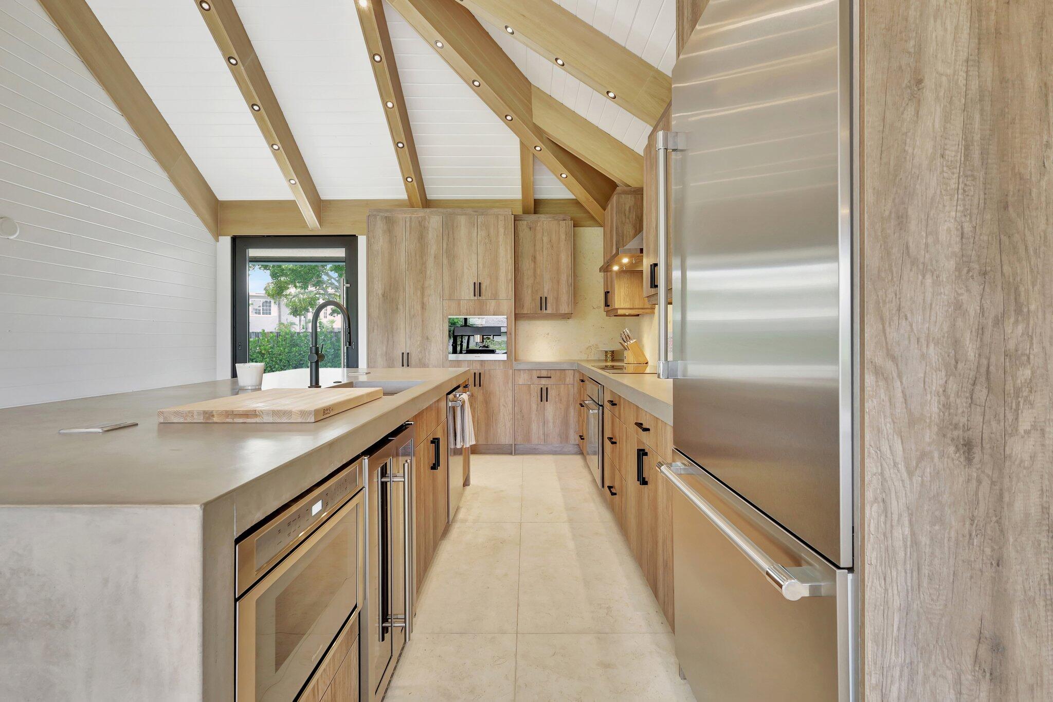 PEBBLEWOOD PH 4 OF PALM BEACH POLO AND COUNTRY CLU - Residential