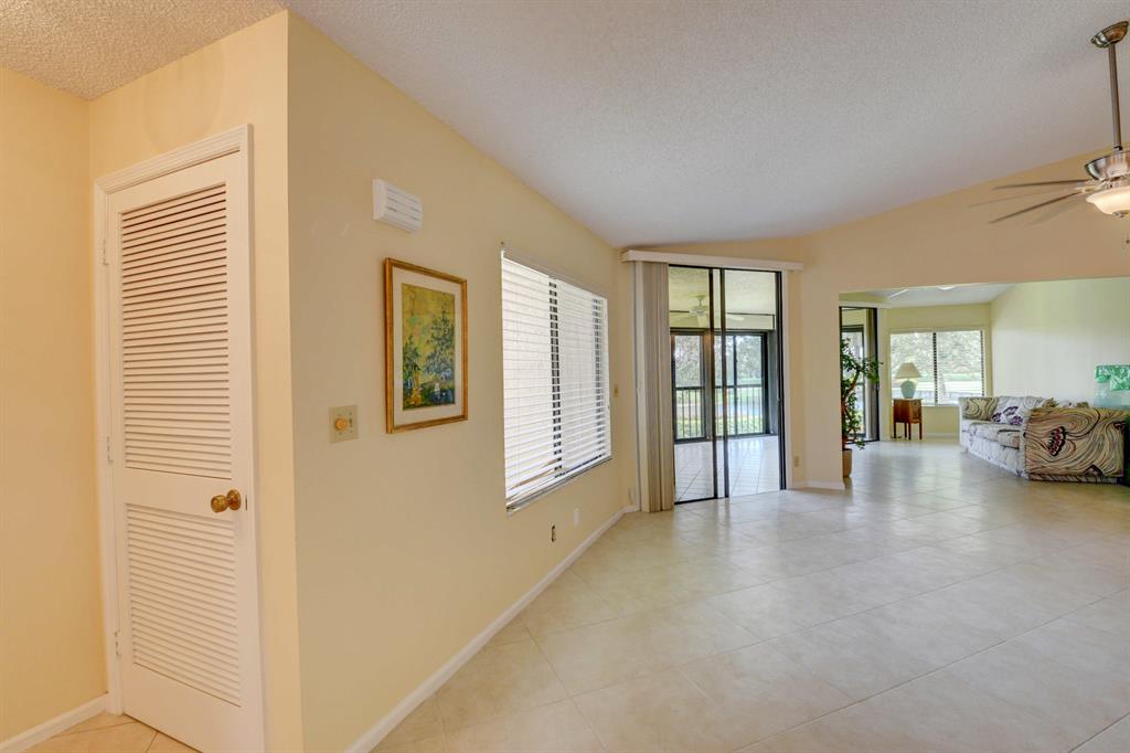 GLENEAGLES CONDO V - Residential