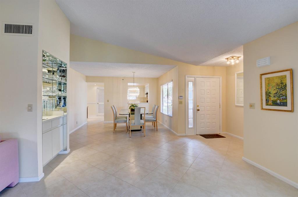 GLENEAGLES CONDO V - Residential