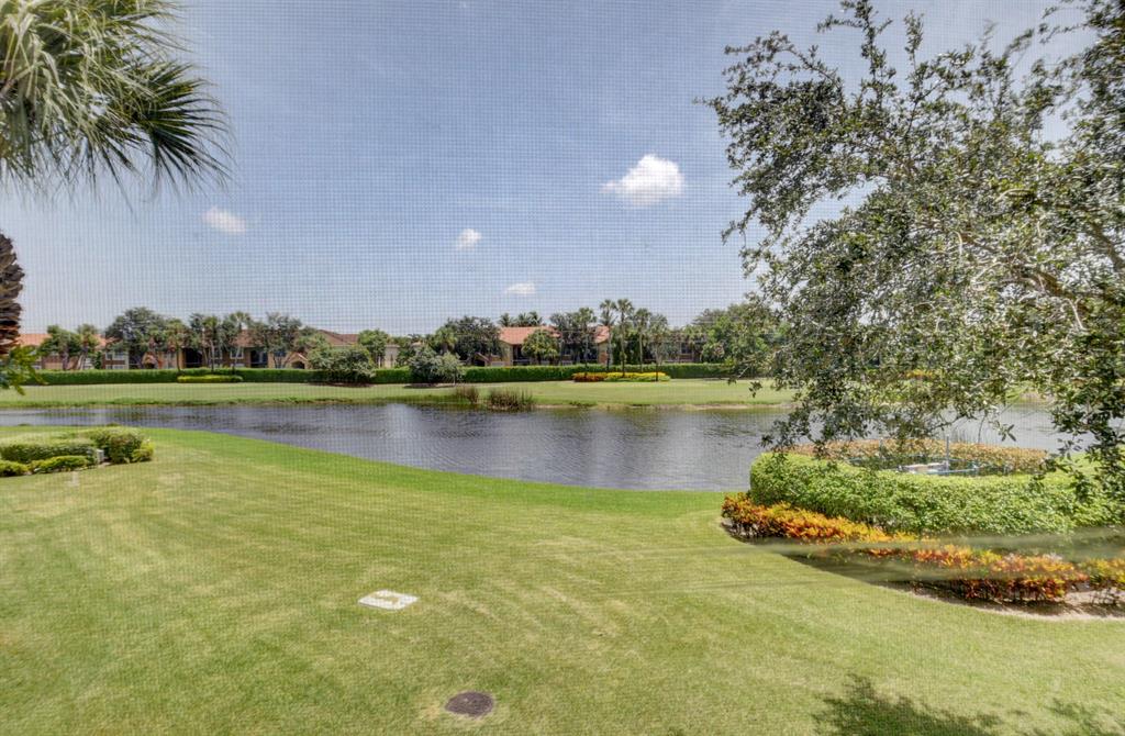 GLENEAGLES CONDO V - Residential