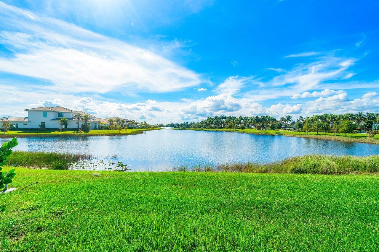 AVENIR SITE PLAN 1 POD - Residential