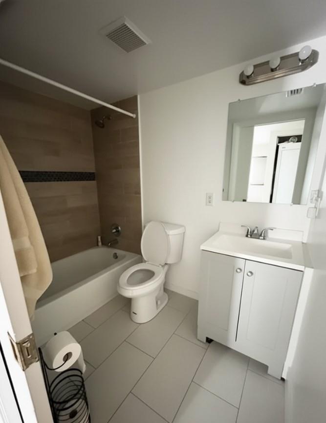 Castlewood 71-37 B - Residential Lease