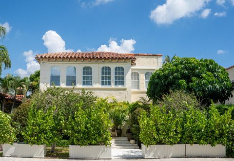 223 Seminole Avenue Palm Beach FL 33480
