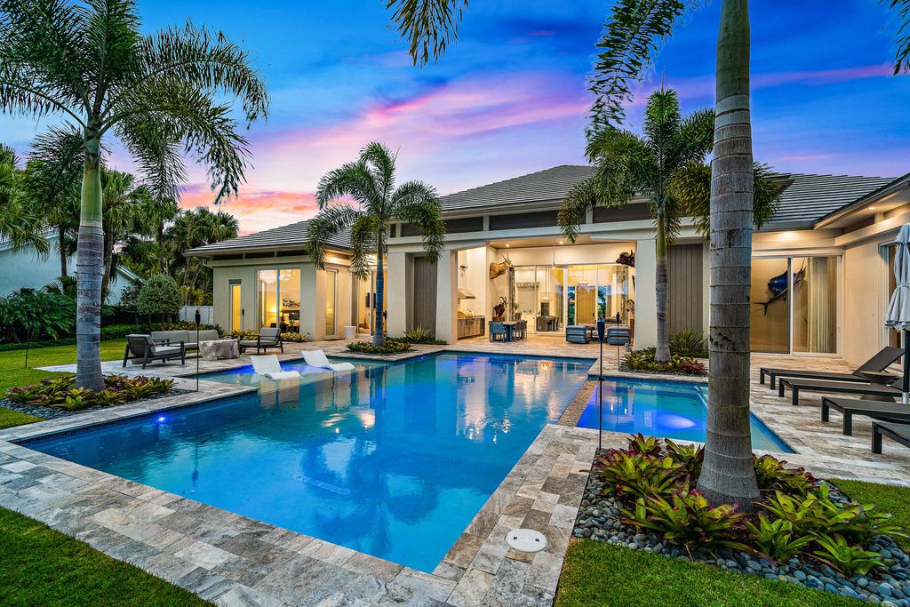 Photo of 102 Regatta Drive, Jupiter, FL 33477 (MLS # R10784215)