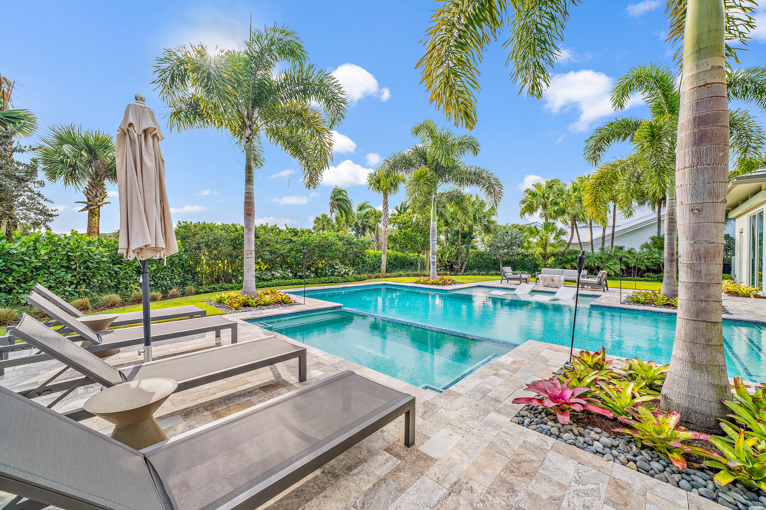 Admirals Cove - Residential