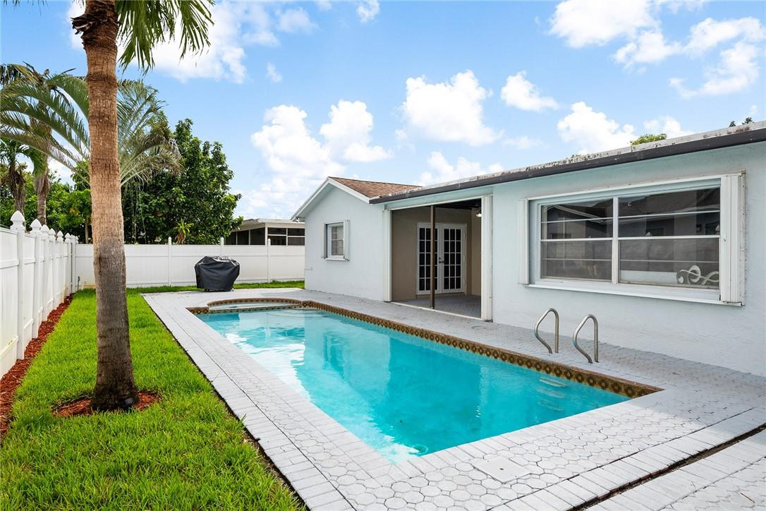 Sandalfoot Cove - Residential