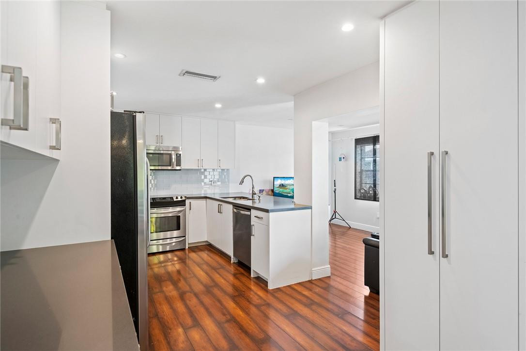 Sandalfoot Cove - Residential