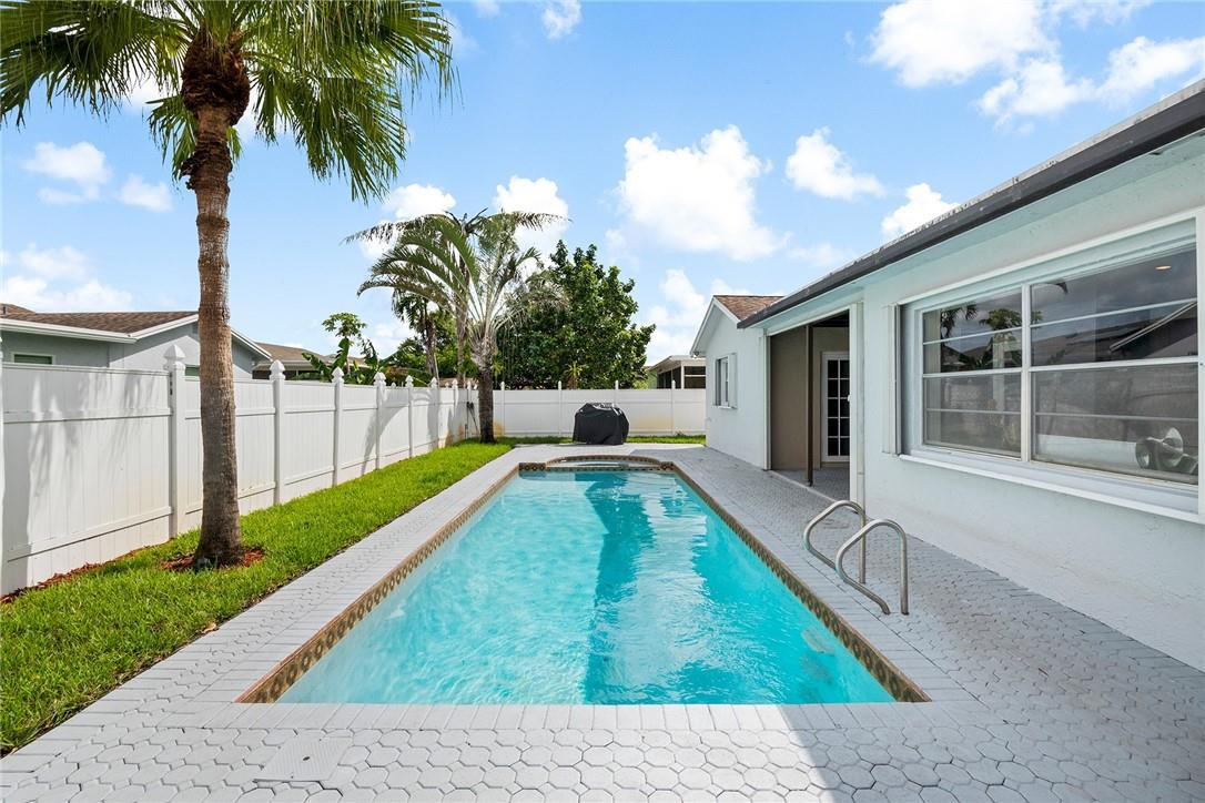 Sandalfoot Cove - Residential