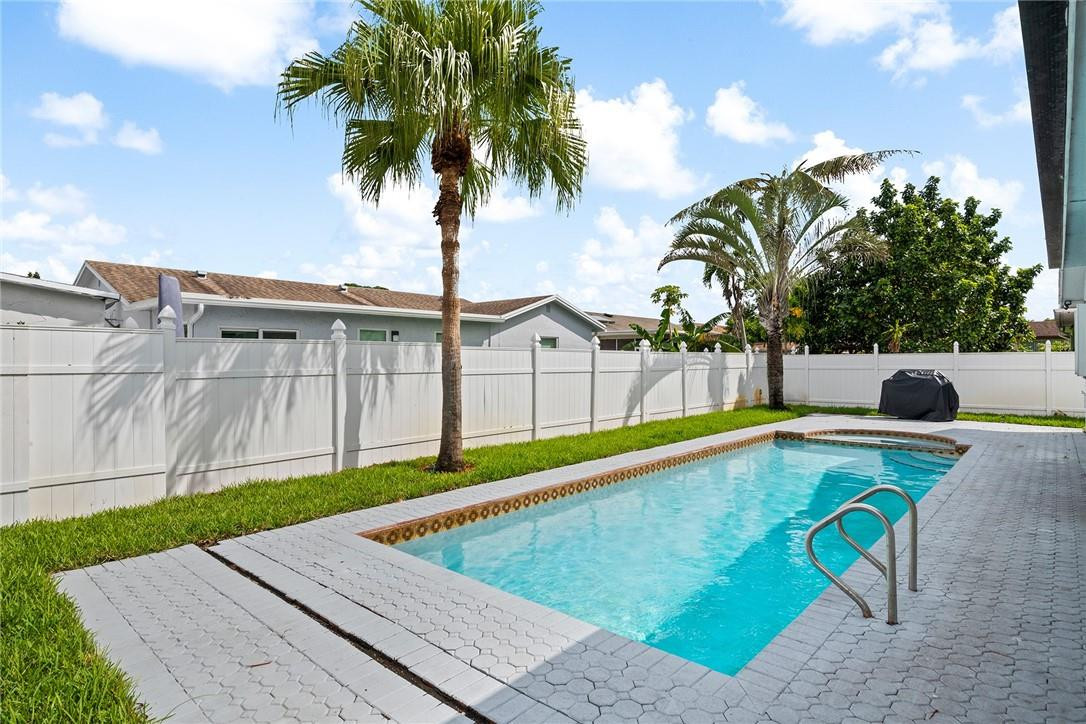 Sandalfoot Cove - Residential