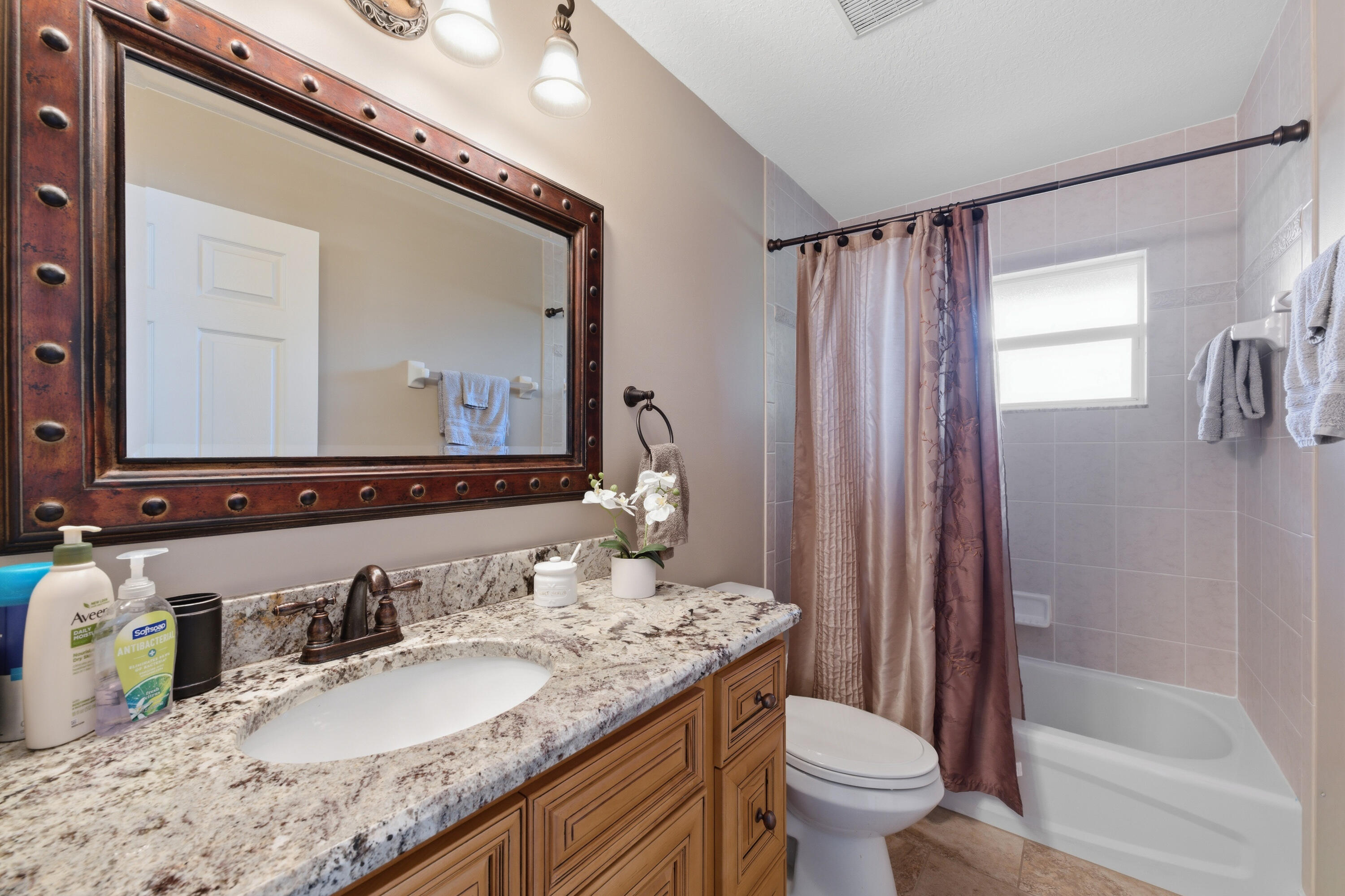 SECOND REPLAT OF PINE ESTATES - Residential