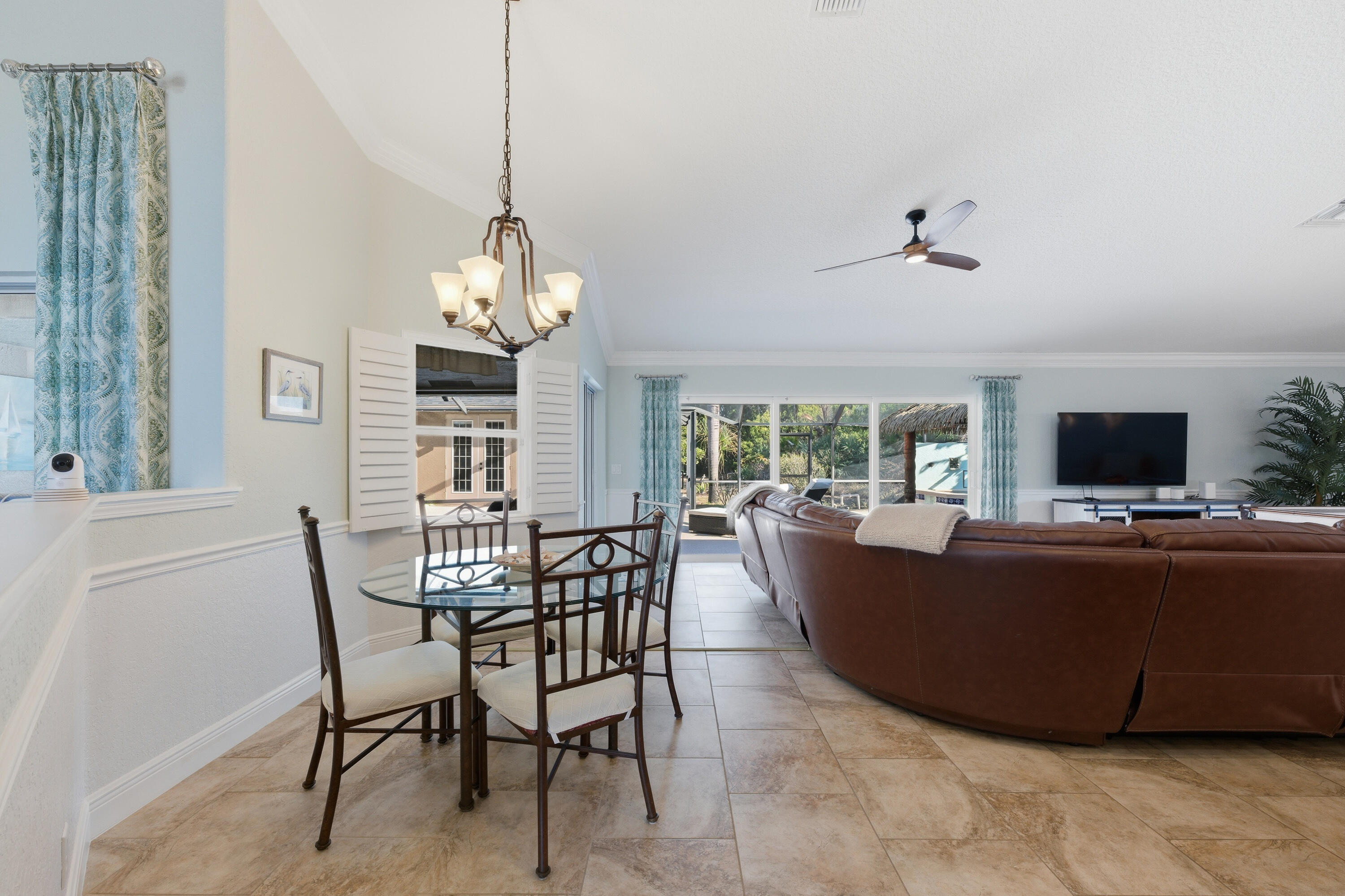 SECOND REPLAT OF PINE ESTATES - Residential