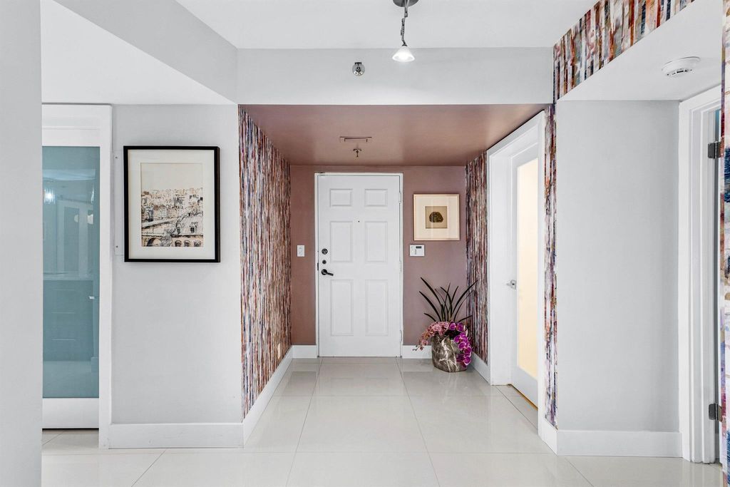 Photo of 7572 Regency Lake Drive #301, Boca Raton, FL 33433 (MLS # R11126940)