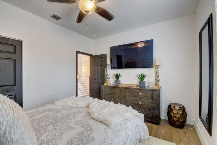 WINSTON TRAILS - Residential Lease