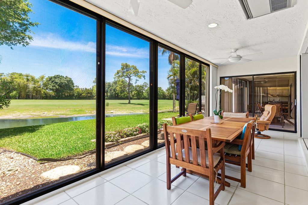 Photo of 11194 Highland Circle, Boca Raton, FL 33428 (MLS # B26029519)