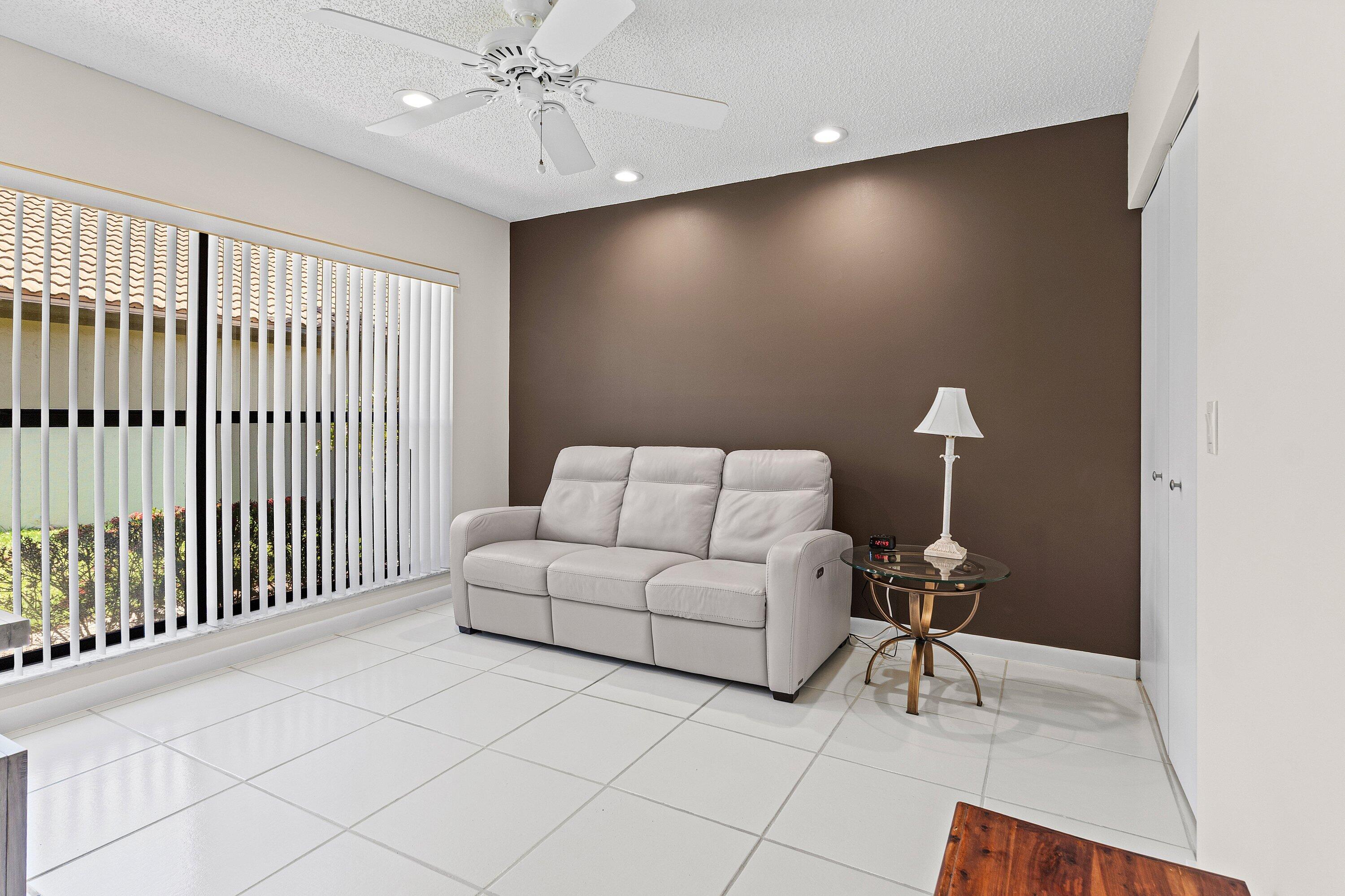 BOCA WOODS COUNTRY CLUB PH 3B - Residential