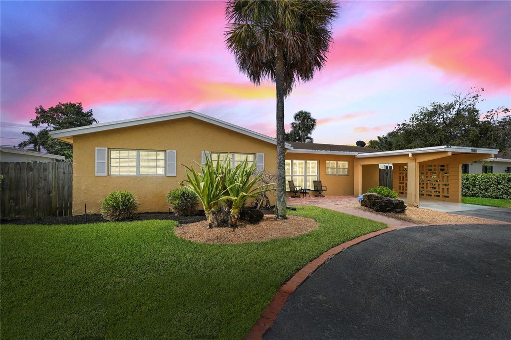 Photo of 1040 W Camino Real Real, Boca Raton, FL 33486 (MLS # F10444344)