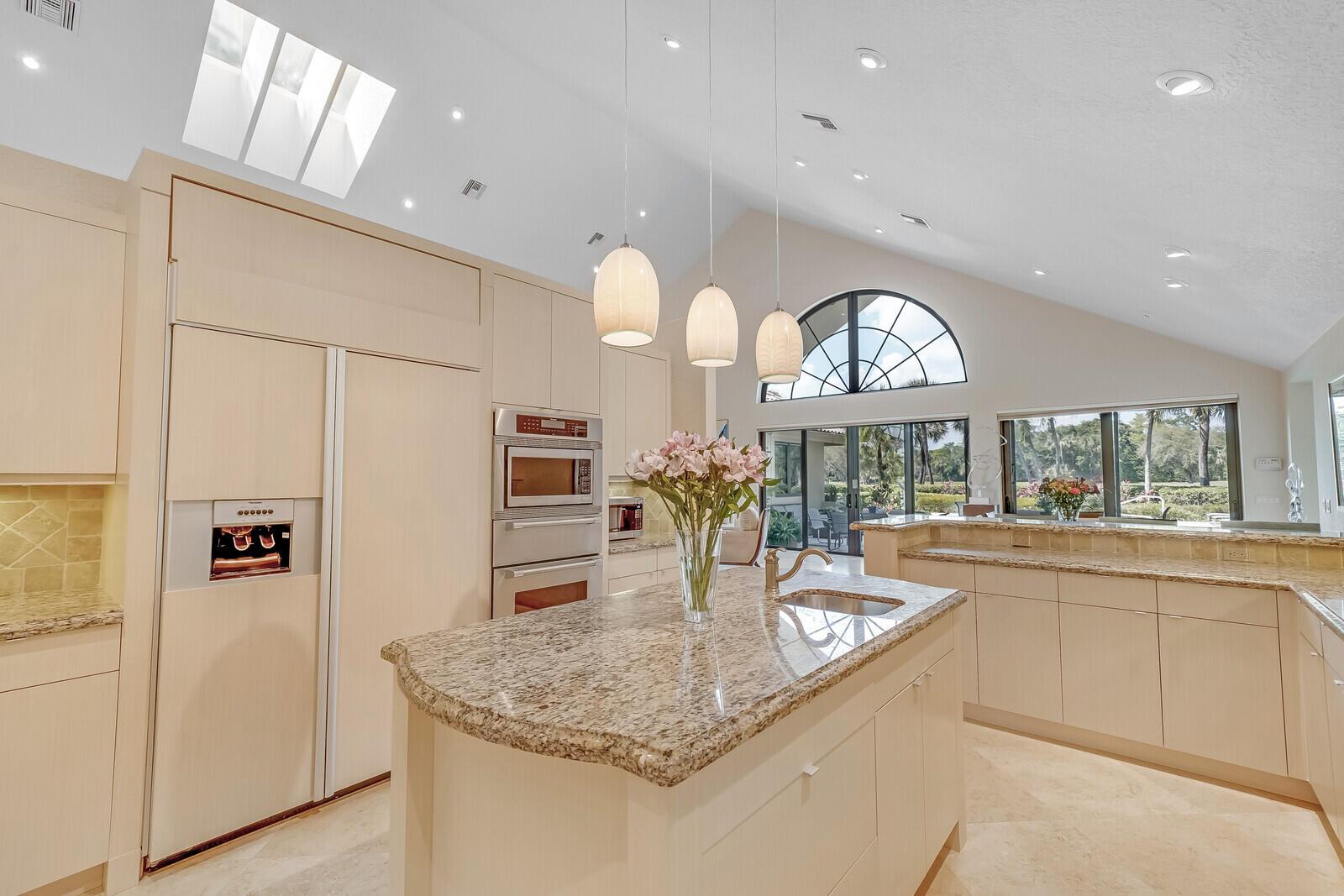 FRENCHMANS CREEK PAR G-3 - Residential