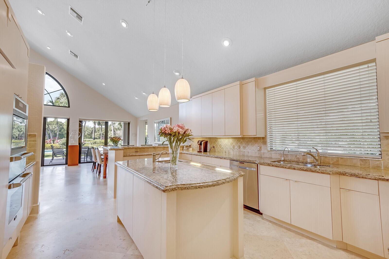 FRENCHMANS CREEK PAR G-3 - Residential