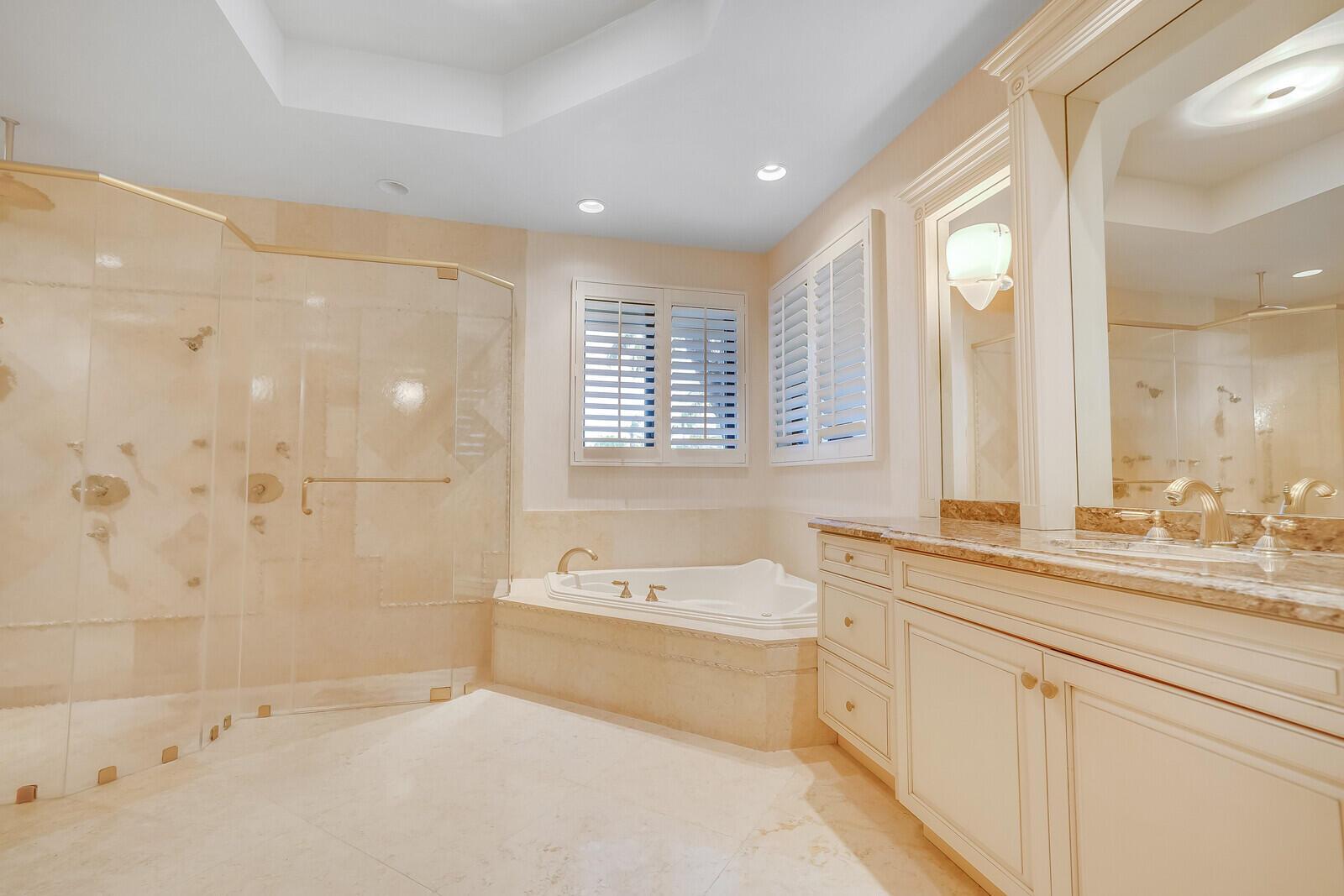 FRENCHMANS CREEK PAR G-3 - Residential