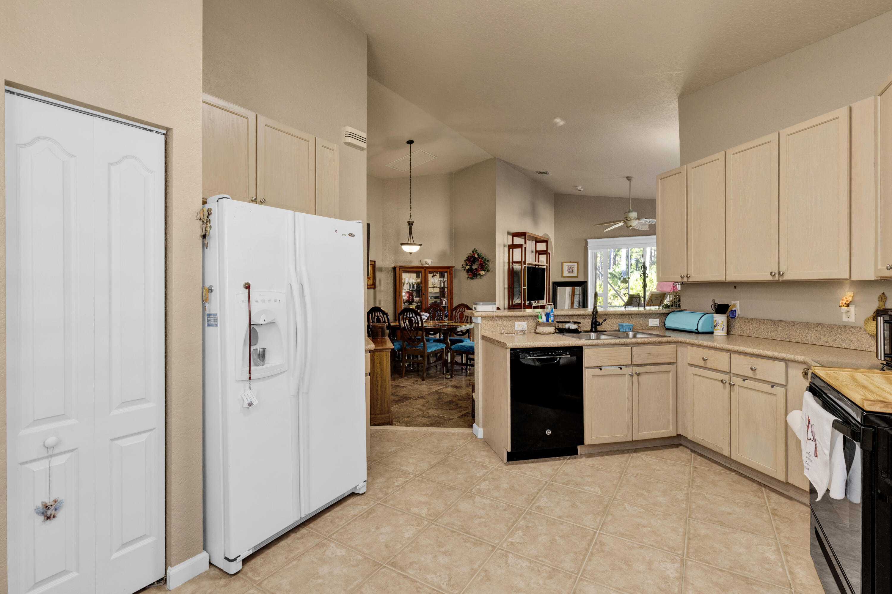 PORTOFINO SHORES PHASE TWO - Residential