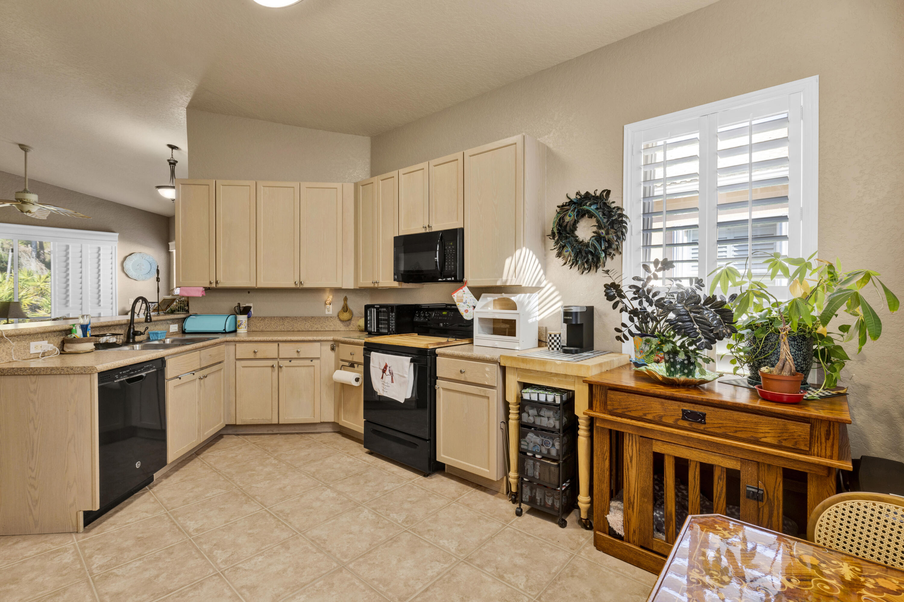 PORTOFINO SHORES PHASE TWO - Residential