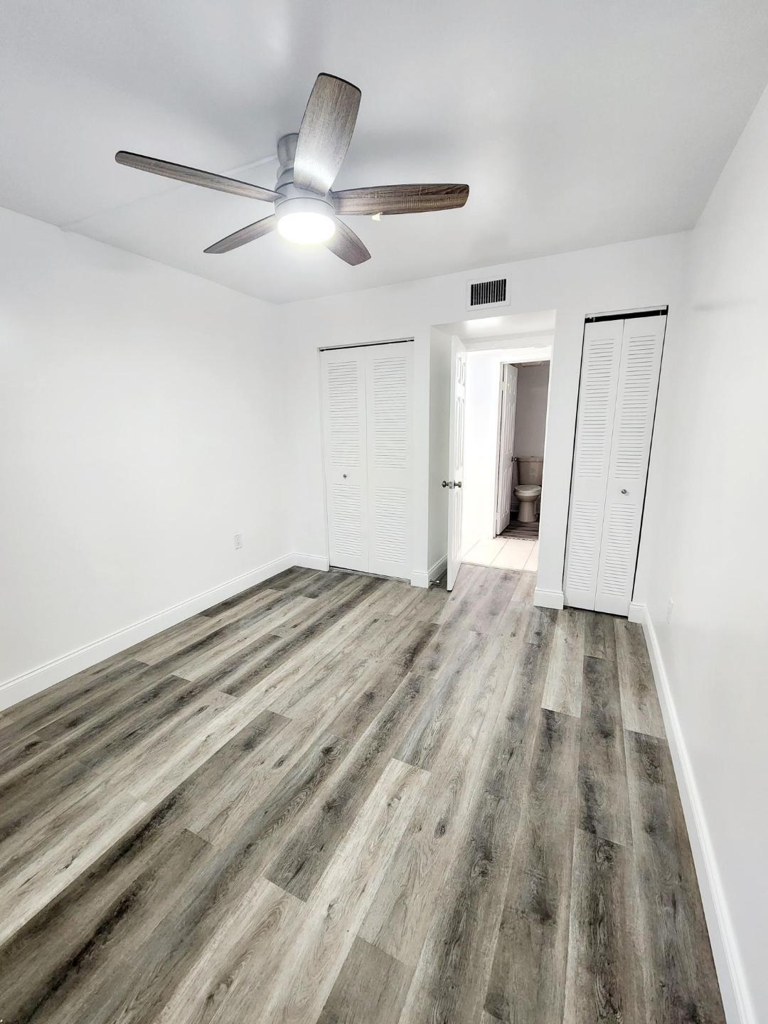 Heritage Circle Condo - Residential Lease