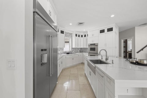 Tiny photo for 757 NW 100TH Terrace, Plantation, FL 33324 (MLS # B26068792)