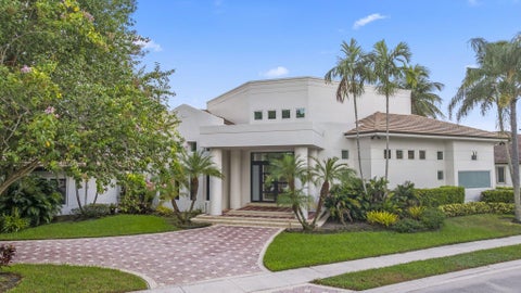 Tiny photo for 757 NW 100TH Terrace, Plantation, FL 33324 (MLS # B26068792)