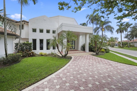 Tiny photo for 757 NW 100TH Terrace, Plantation, FL 33324 (MLS # B26068792)