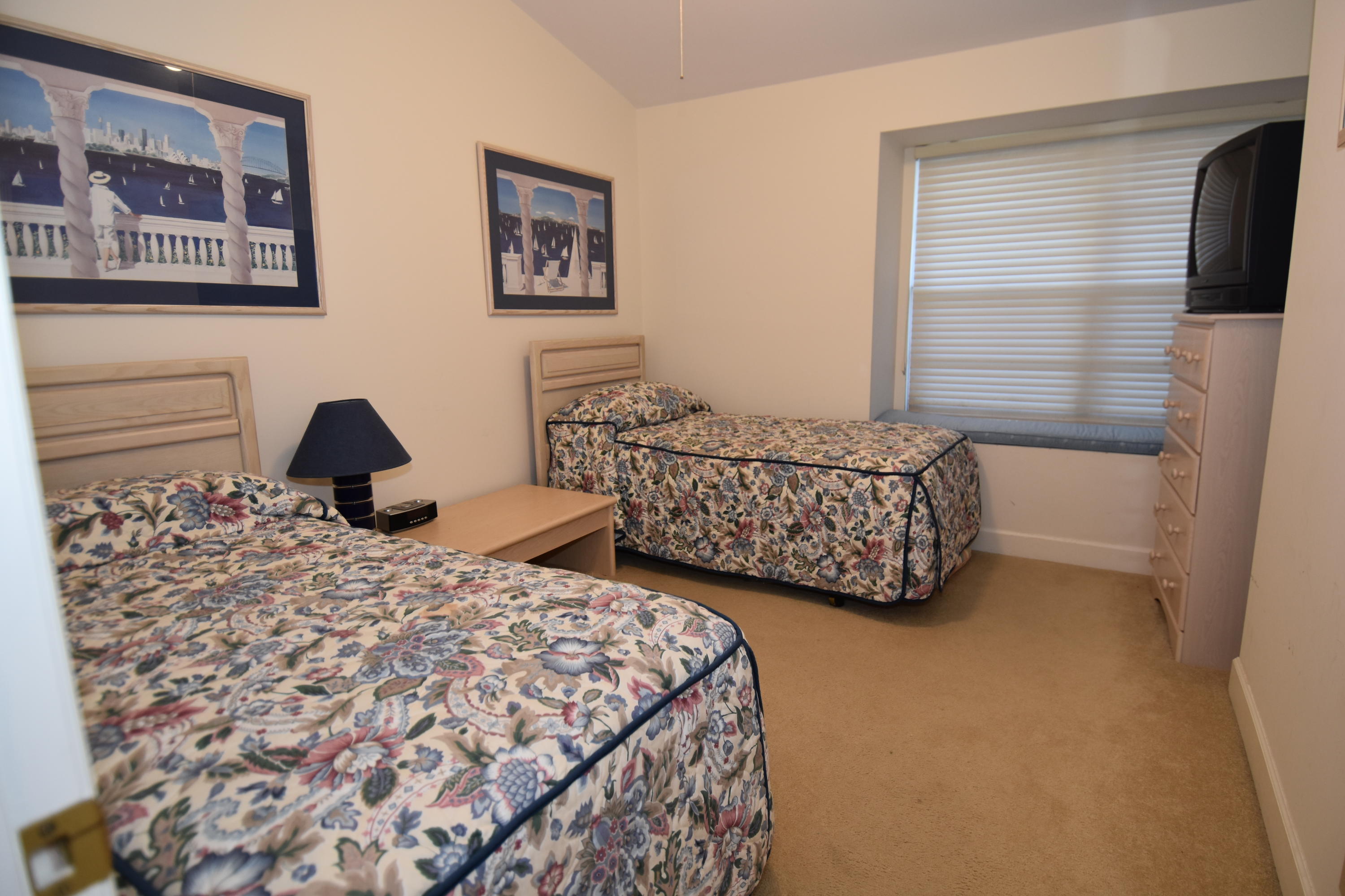 HARBOUR RIDGE -FAIRWAY - Residential