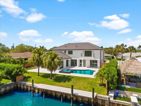 8 Leeward Circle Tequesta FL 33469